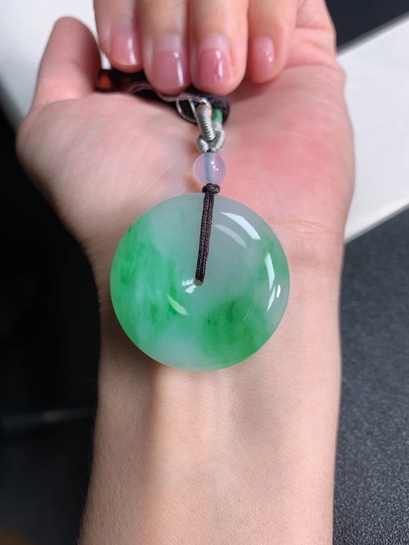 天然缅甸翡翠A货绿色平安扣吊坠 尺寸33x5.8mm