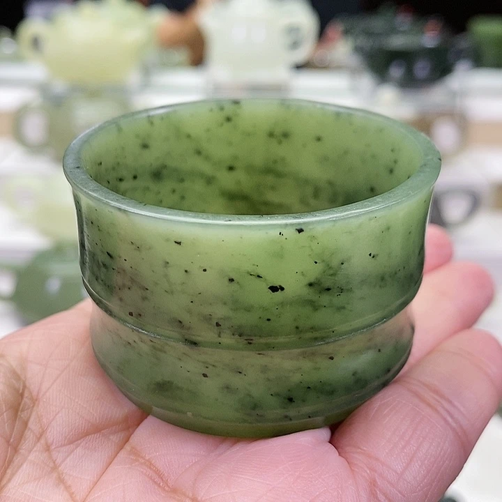 未镶嵌和田玉挂件茶杯60m l