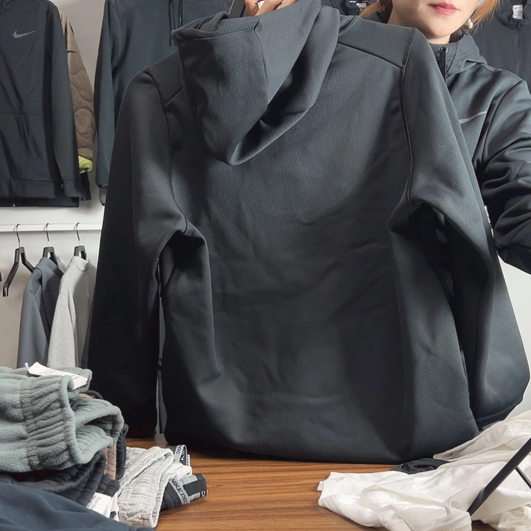 2125外套带帽M码110-130斤不退换