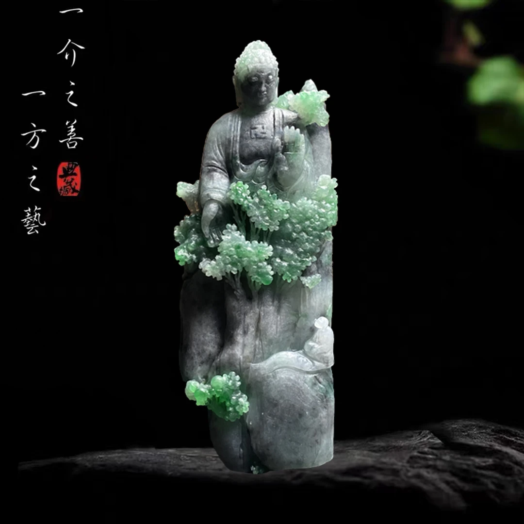 恒荣翡翠工作室定制展示:糯冰乌鸡带绿《菩提大日如来》毛货天然