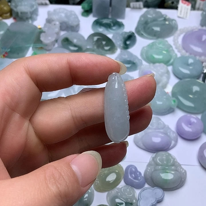 翡翠未镶嵌颈饰天然翡翠