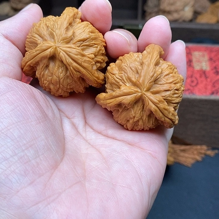 杰***把件文玩核桃白奔