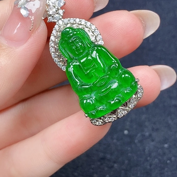 颈饰未镶嵌翡翠翡翠