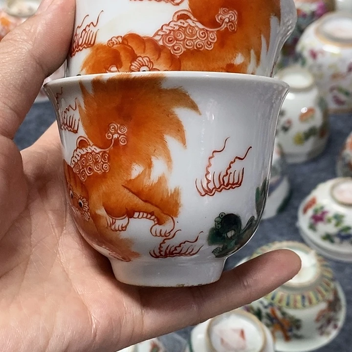 忘***泛红狮子杯一对，杯子