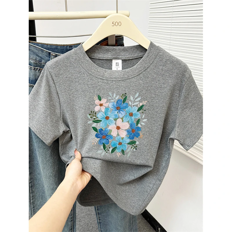 花灰色小众T恤显白显瘦简约休闲印花短袖圆领通勤设计感正肩上衣