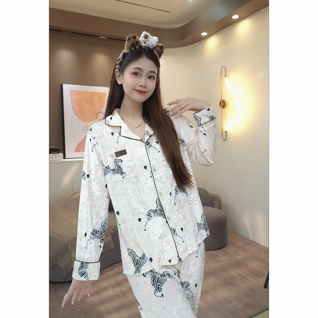 【秀秀家】金钻绒《斑马》秋季时尚气质高定睡衣家居服套装