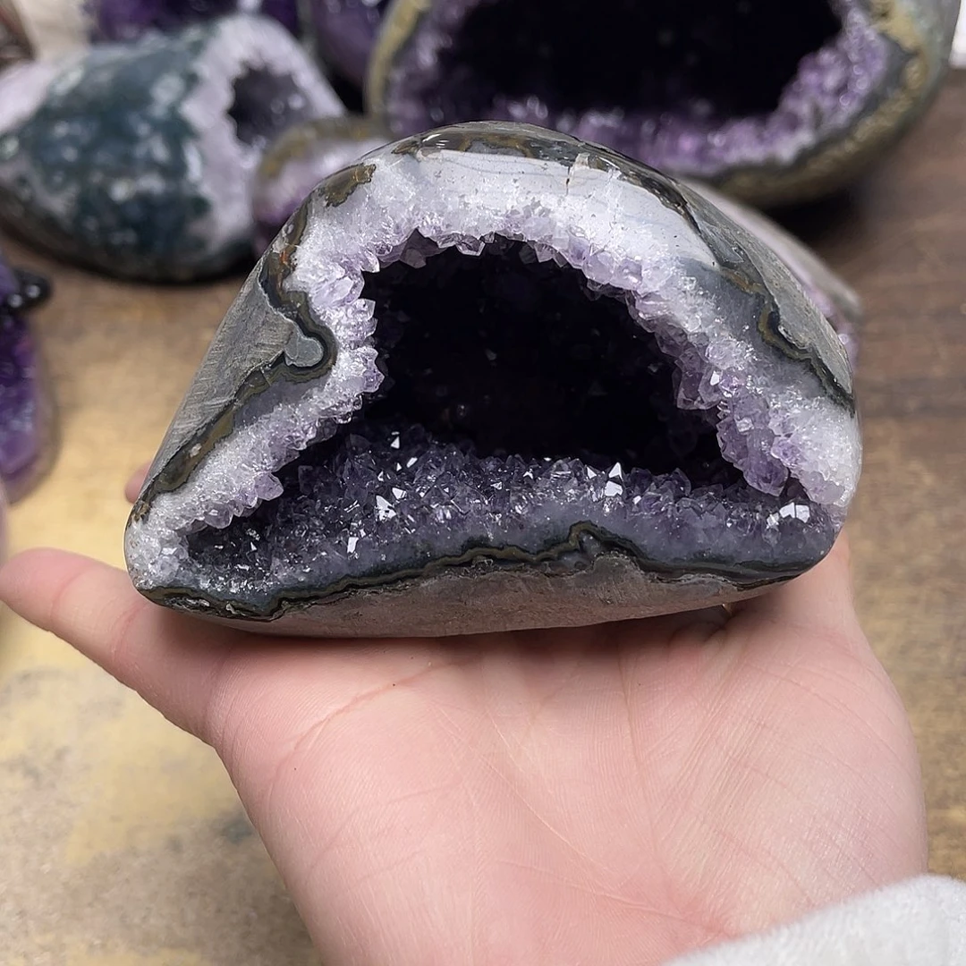 未镶嵌紫晶大型摆件（非配饰）