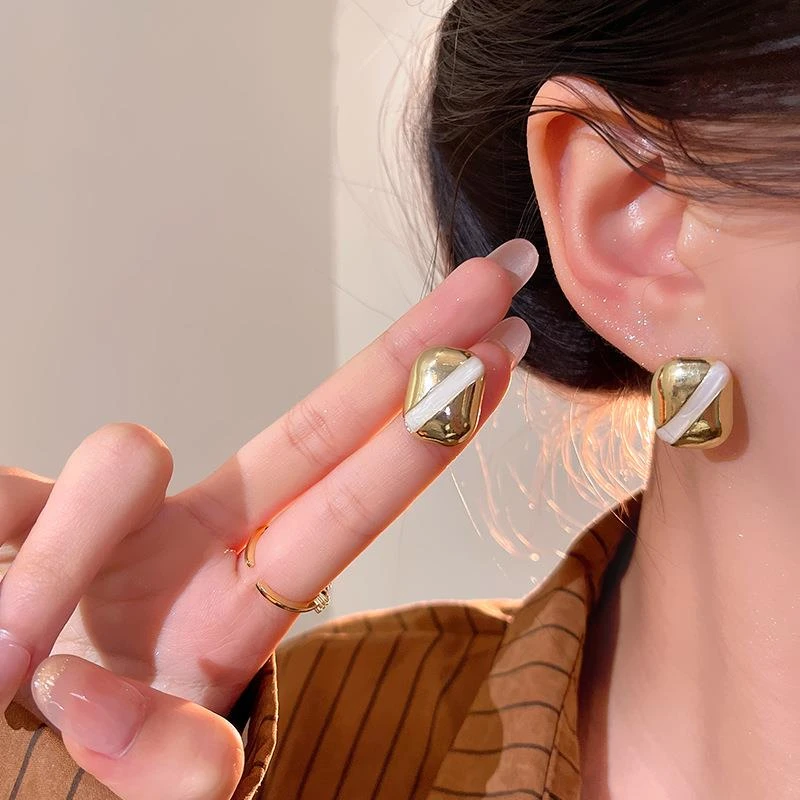 铜合金锆石耳饰 法式复古拼色金属方形耳钉女简约小众百搭耳环新