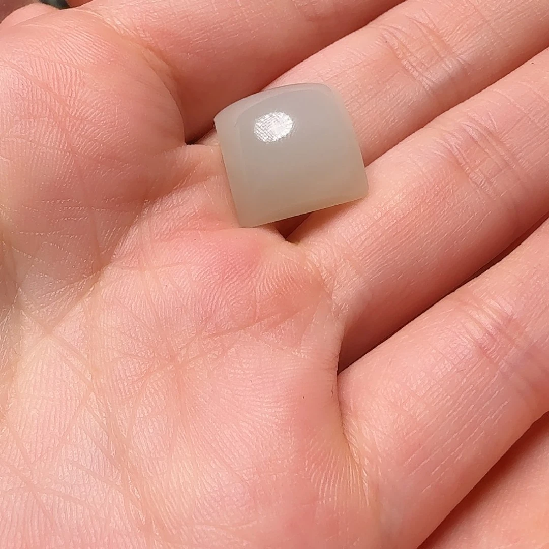 和田玉未镶嵌珠子