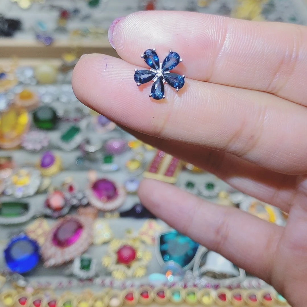 【闪购商品】托帕石耳饰银S925镶嵌