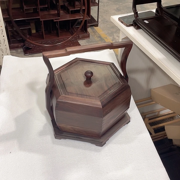 紫砂茶叶罐工艺品