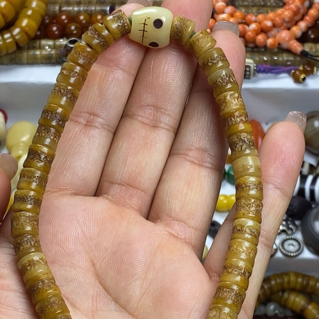 贝壳手串/手链……………………………………