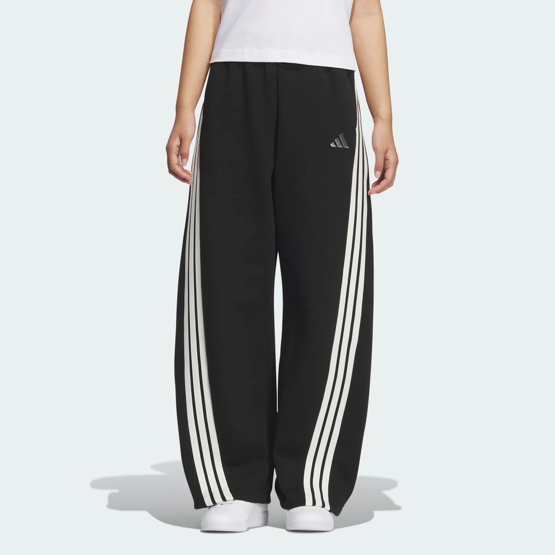 adidas/阿迪达斯女子宽松运动休闲直筒条纹针织长裤香蕉裤KB8998