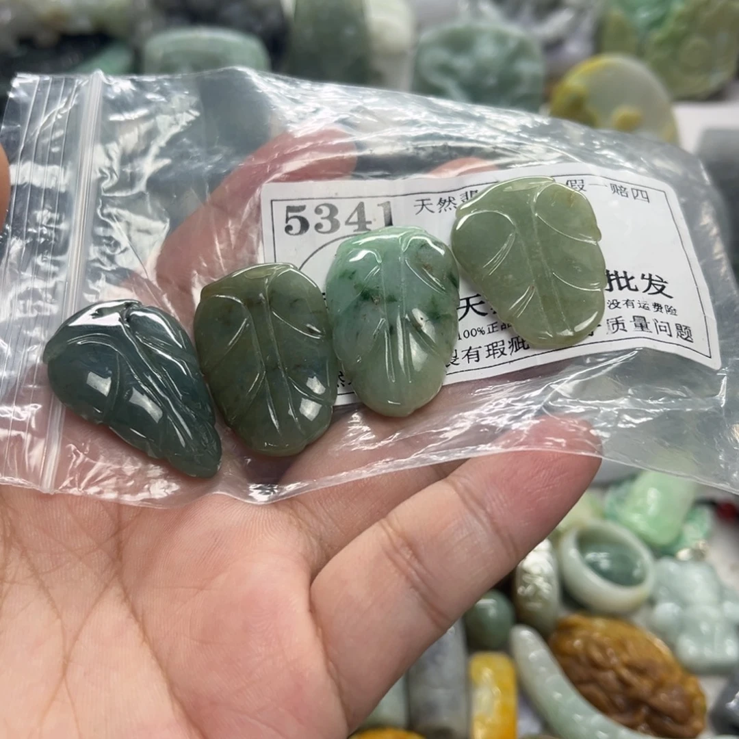 吊坠(不含链)未镶嵌翡翠5341
