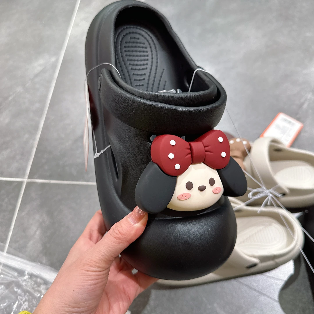 2025夏季女款洞洞鞋