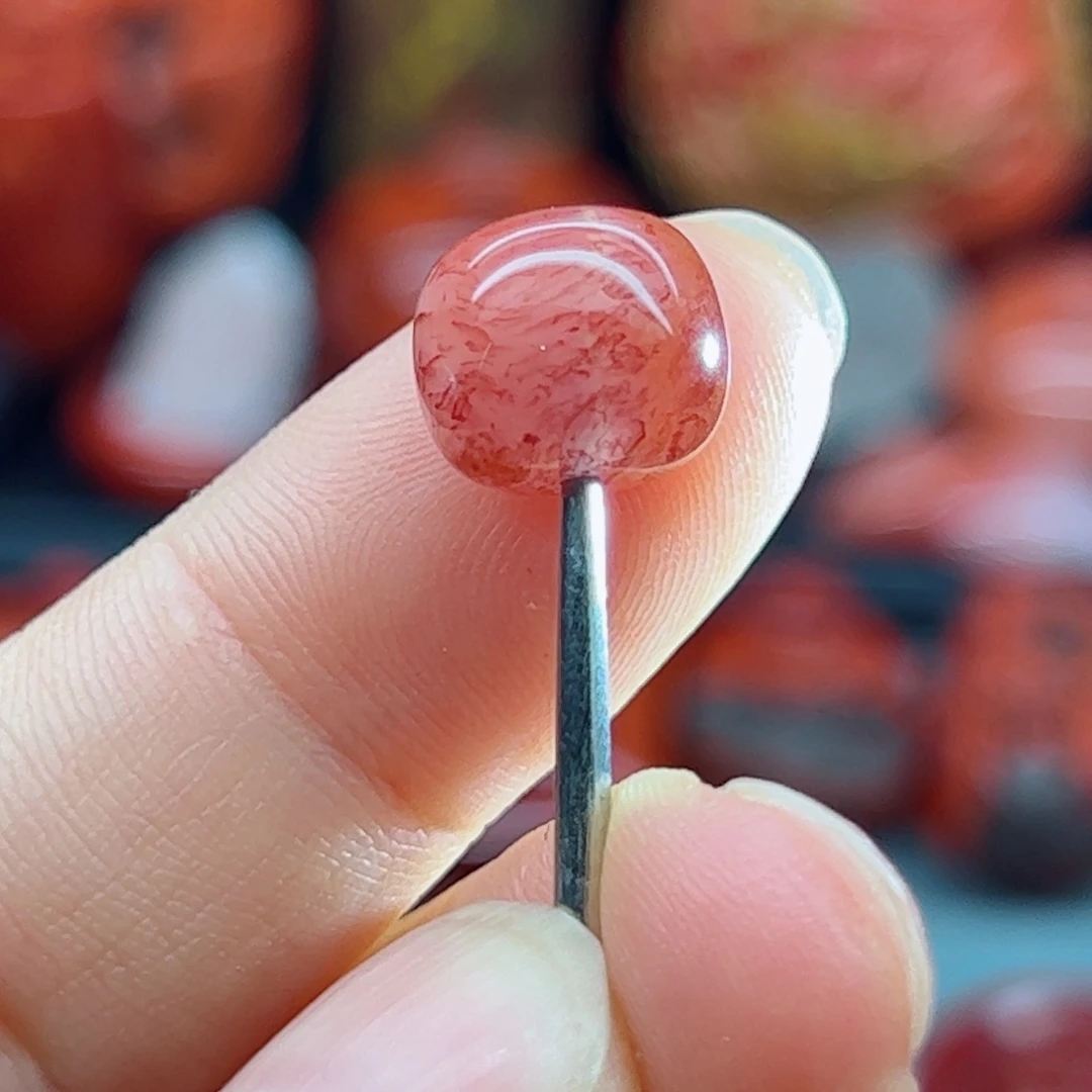 南红玛瑙配饰未镶嵌