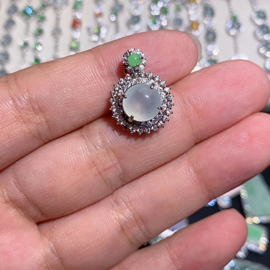 翡翠银S925镶嵌颈饰j jo o