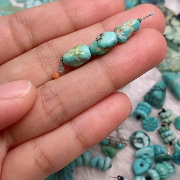 南红玛瑙未镶嵌珠宝奇石