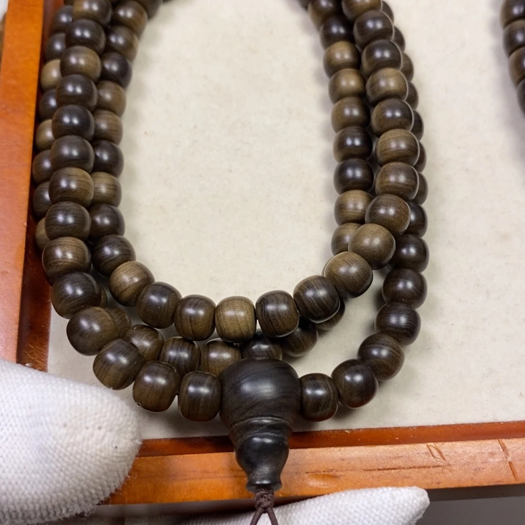 横***刀檀香木老山檀香78水阴沉奶香