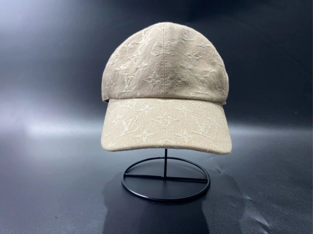 未使用 LouisVuitton/路易威登 logo满印 棒球帽米色/m码