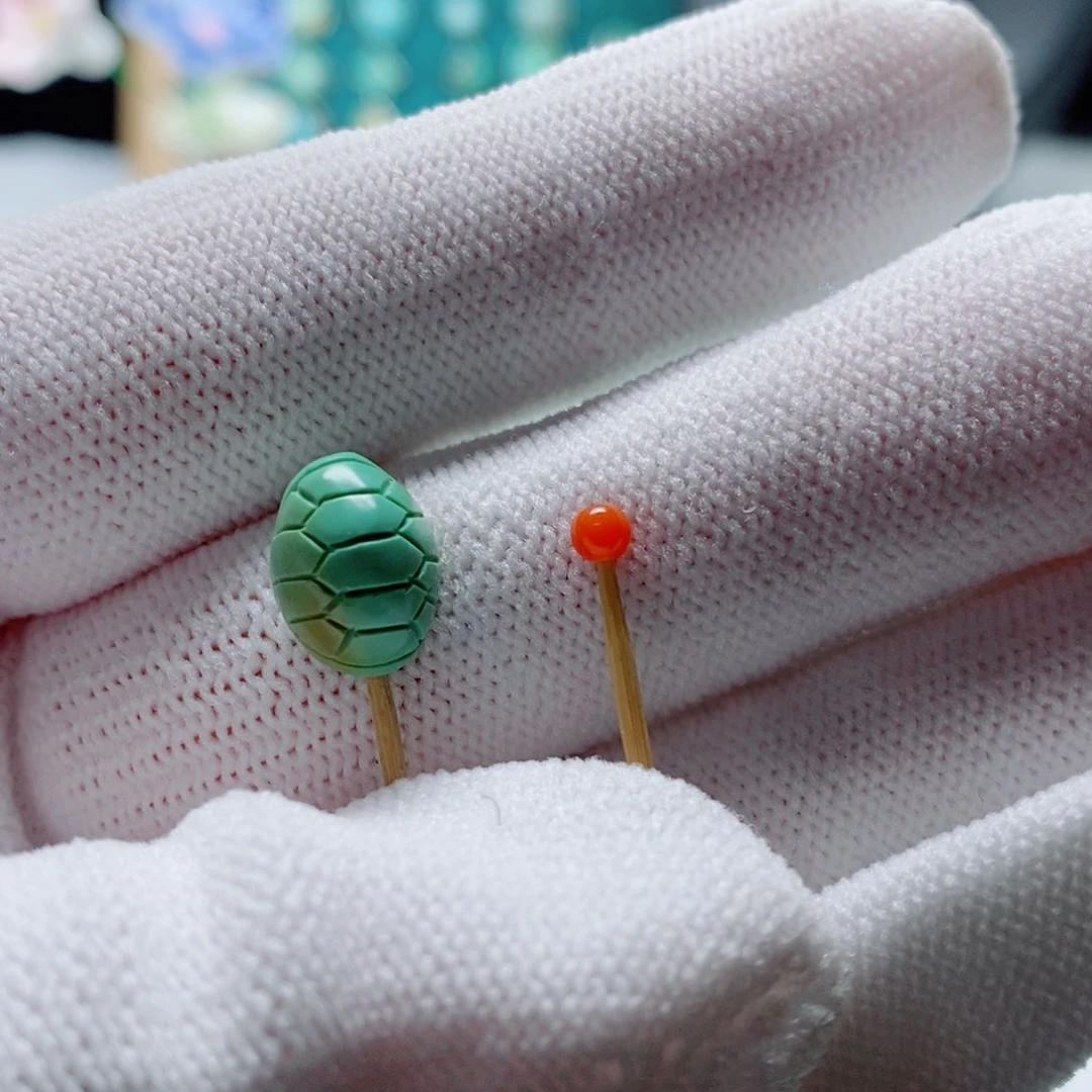 南红玛瑙未镶嵌珠宝奇石