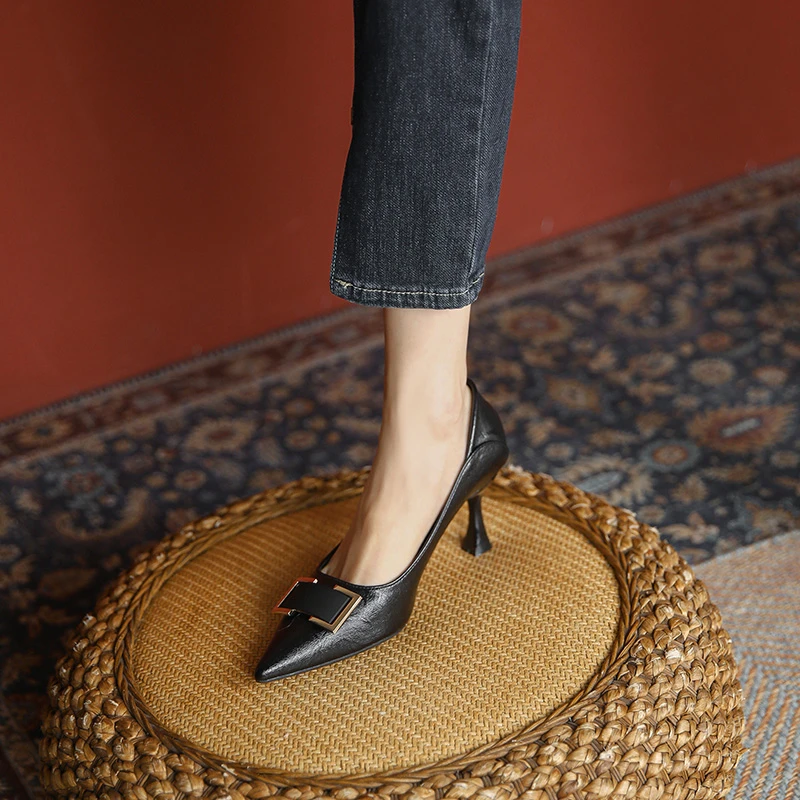 羊皮不累脚软皮小码313233高跟鞋女2025新款冬细跟小个子气质单鞋