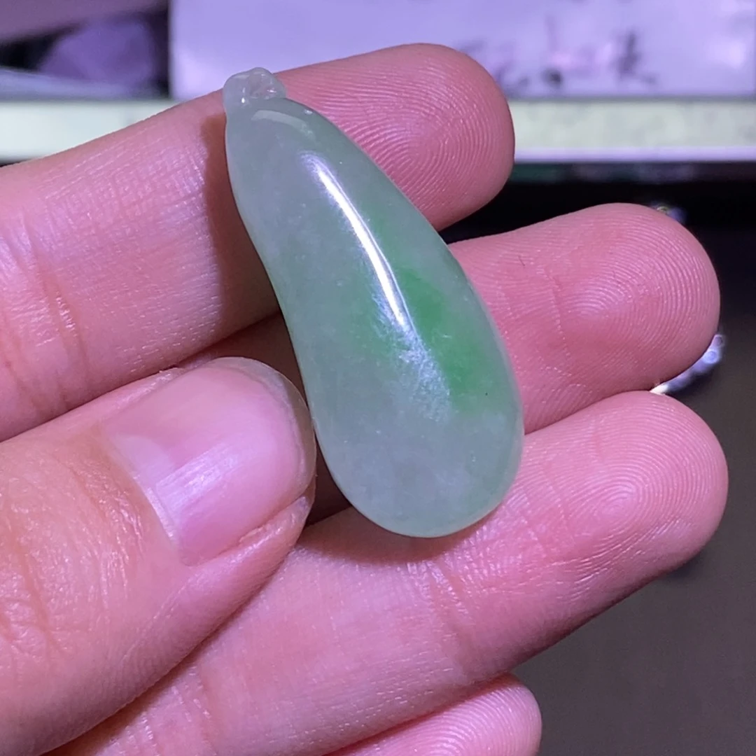 颈饰未镶嵌翡翠吊坠