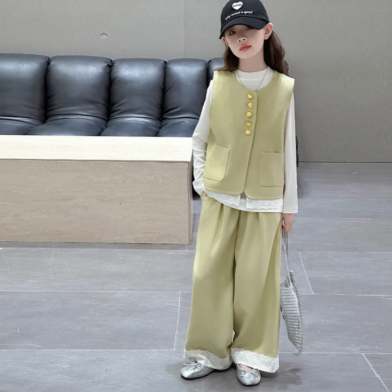 女童小香风套装2025新款春秋装大儿童洋气打底衫马甲直筒裤三件套