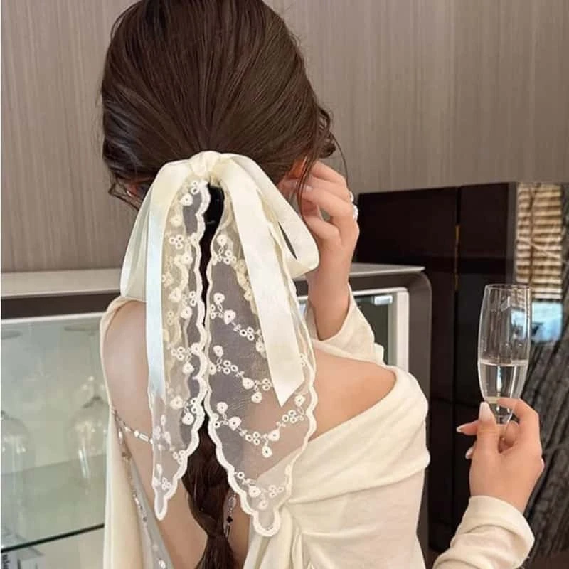 温柔气质蕾丝蝴蝶结半扎发抓夹女2025新款发夹后脑勺高级感鲨鱼夹