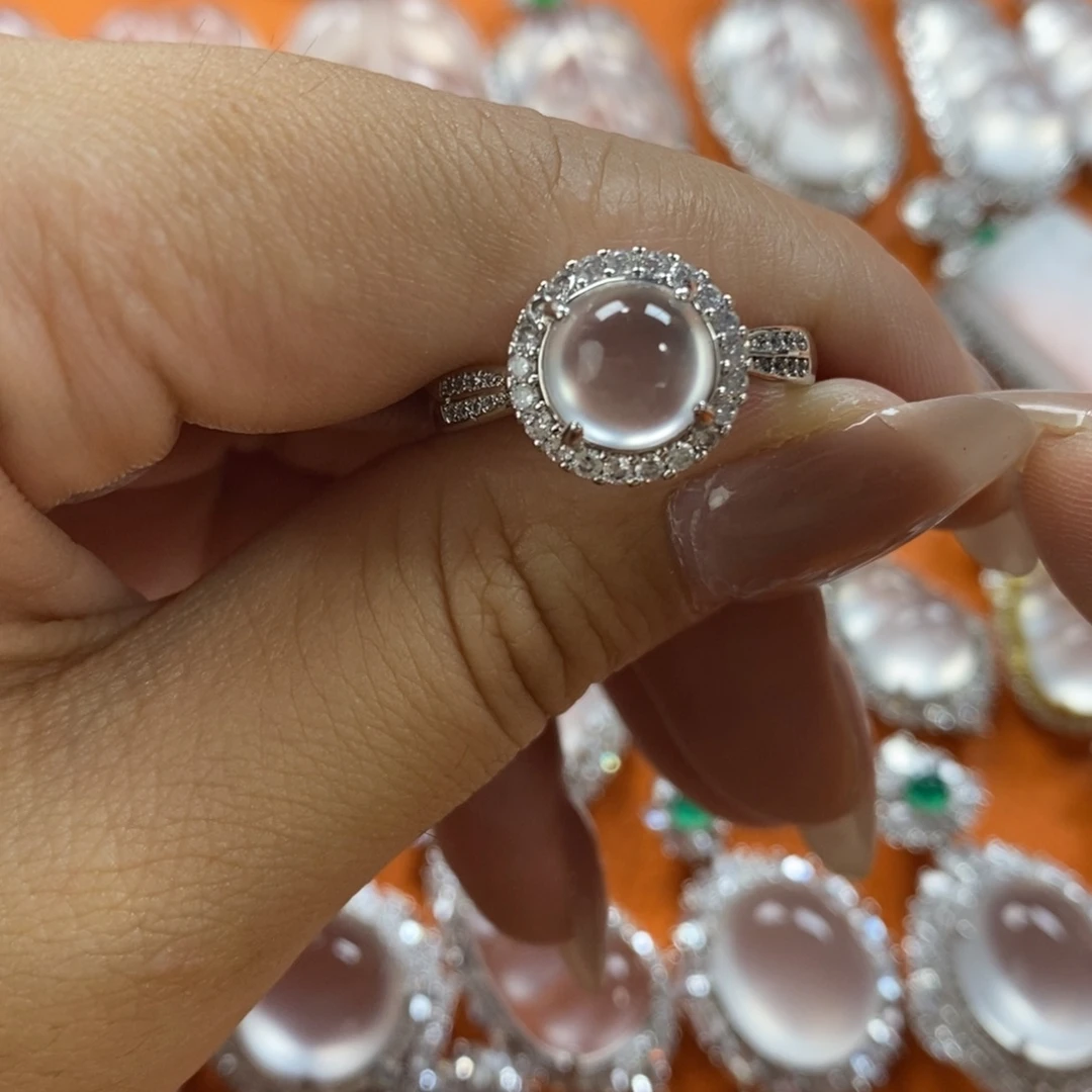 石英质玉合金吊坠(不含链)