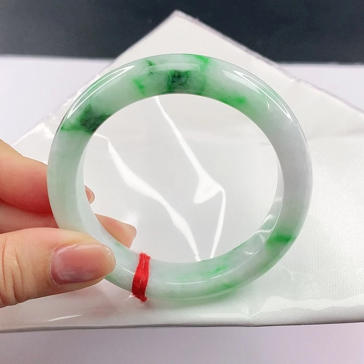 翡翠手镯未镶嵌翡翠145