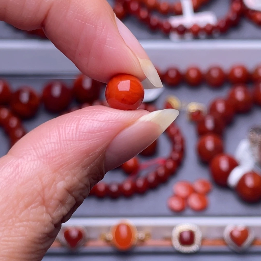 硬***汉南红玛瑙未镶嵌配珠7.6mm瓦西柿子细火焰满肉高品单珠