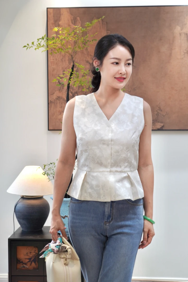 【高级定制】翠裳·非遗花罗“李德喜”七彩牡丹花纹新中式马甲