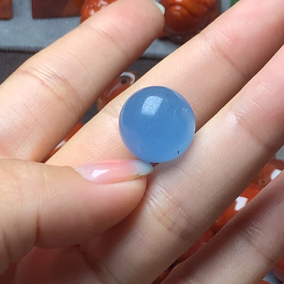 杨***串南红玛瑙配饰未镶嵌