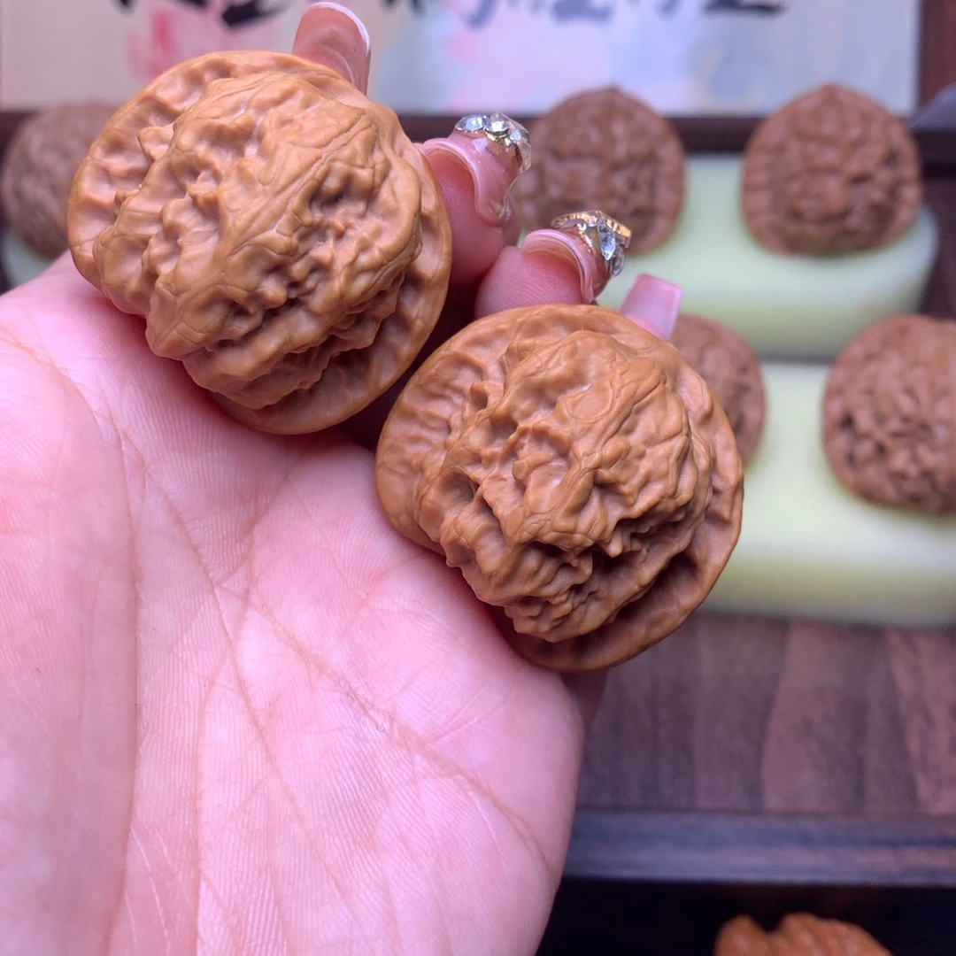 文玩核桃把件37野狼