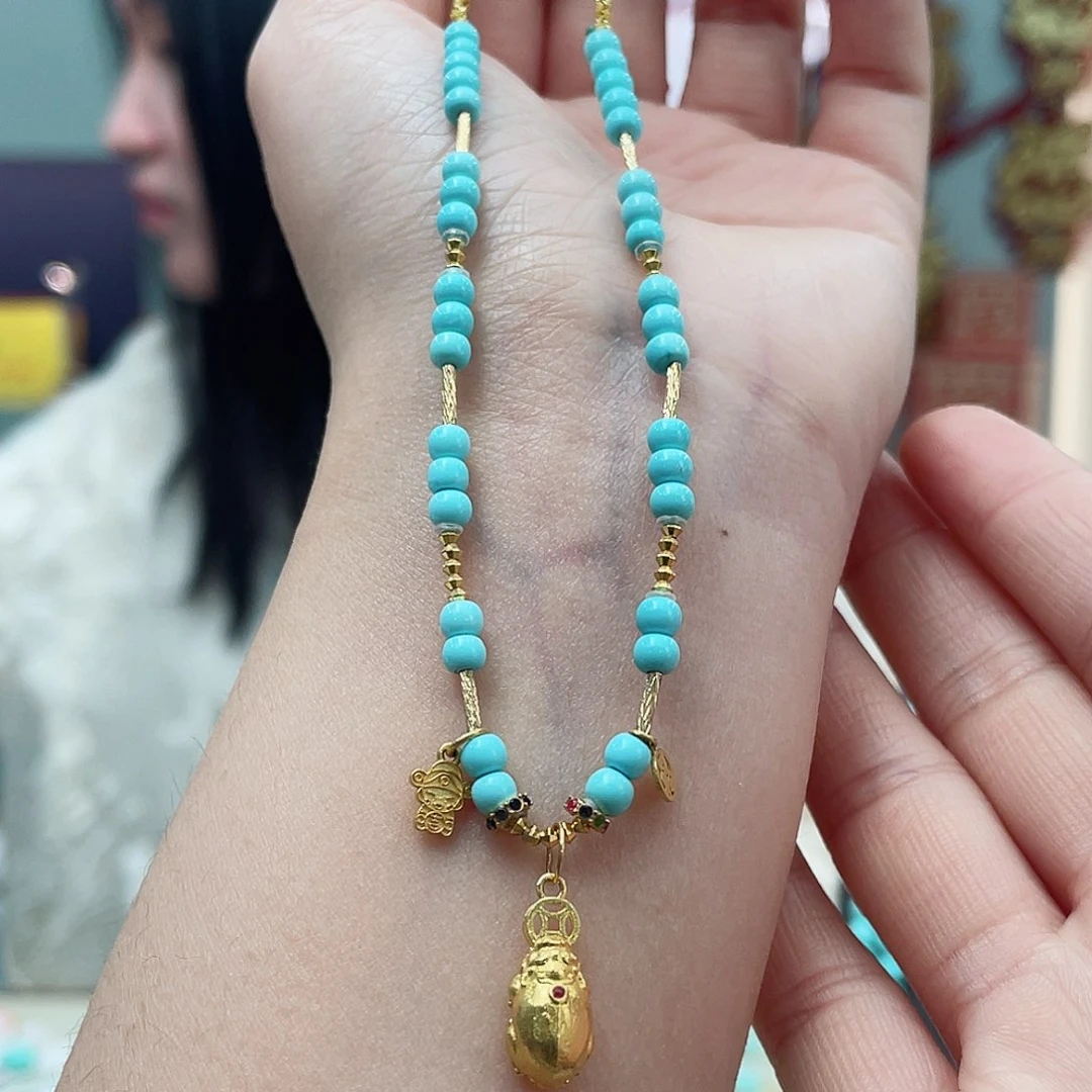 绿松石颈饰18K金镶嵌