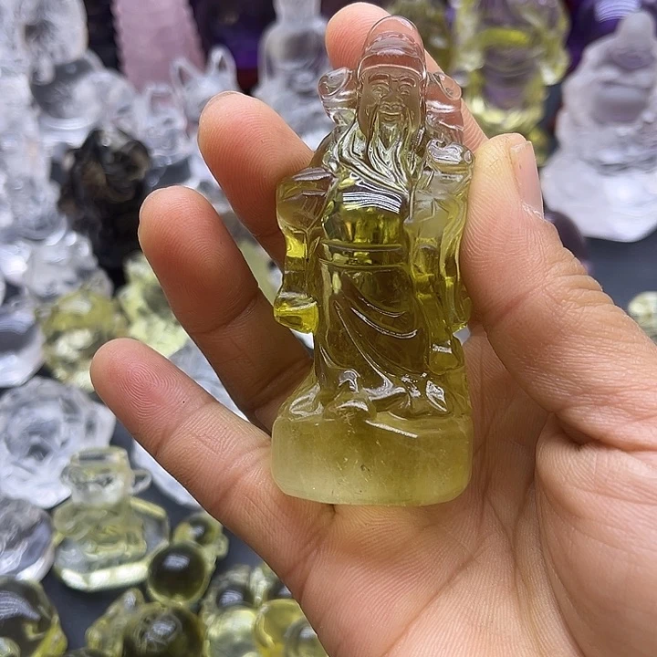 水晶摆件未镶嵌七***?摆件