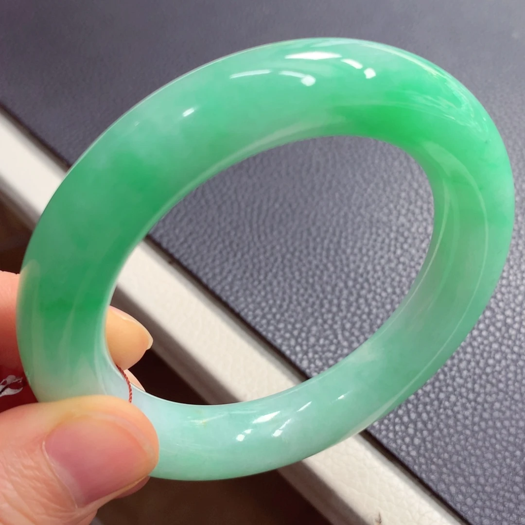 未镶嵌手镯翡翠翡翠