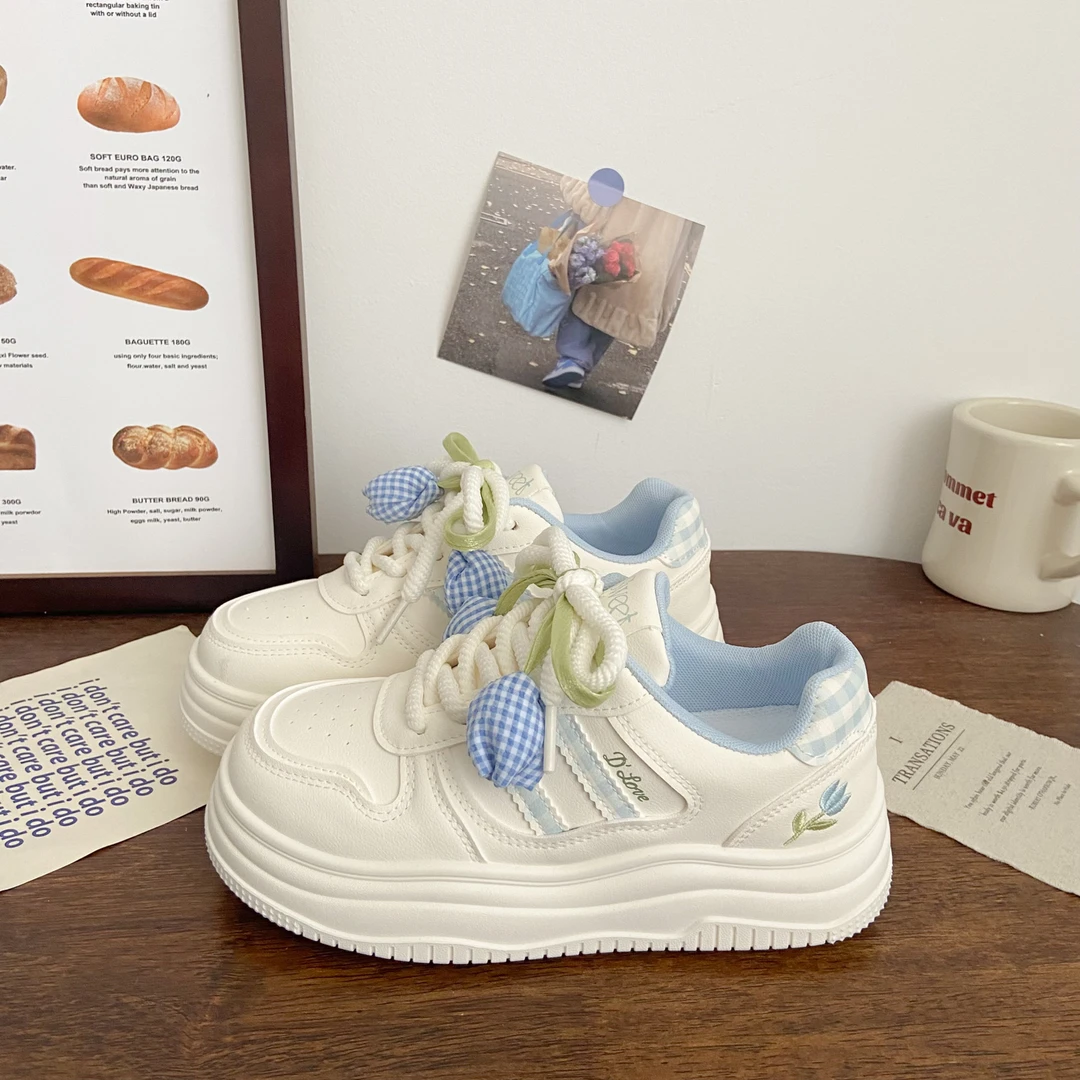 郁金香厚底小白鞋女2025夏季新款chic小众设计韩版透气运动板鞋
