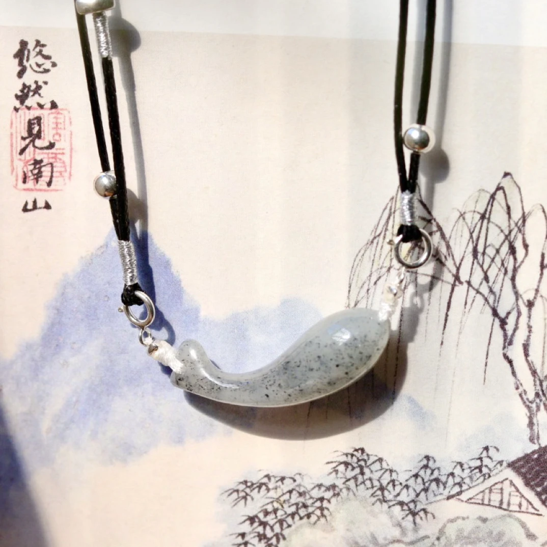 【锦鲤女孩】和田玉青花小鱼锦鲤微笑吊坠时尚百搭气质 C1878-1