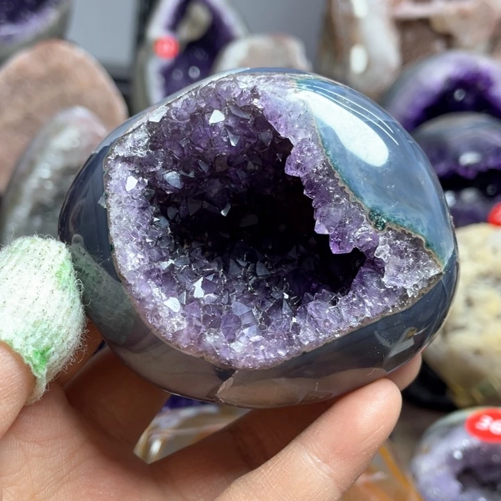 水晶摆件未镶嵌捡漏