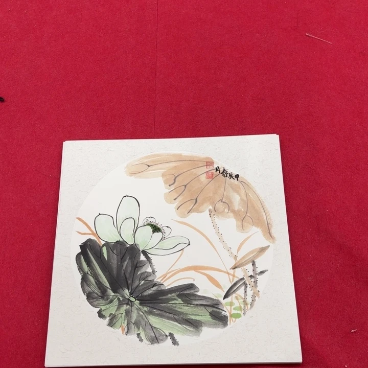 国画花鸟等图案为主