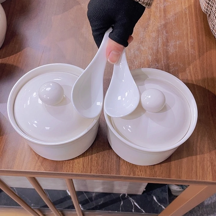 白瓷餐盘餐盘餐盘