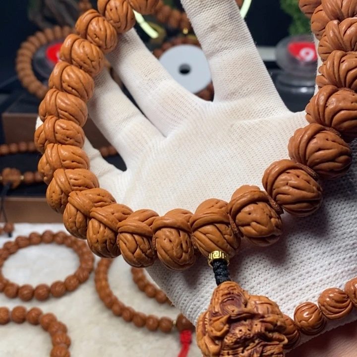 桃核吊坠秦岭龙纹桃核