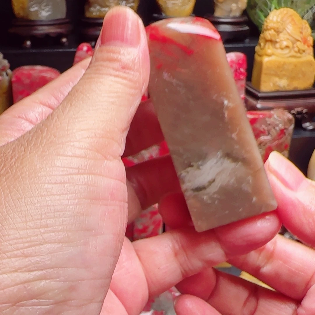 阿***伟昌化石昌化鸡血石