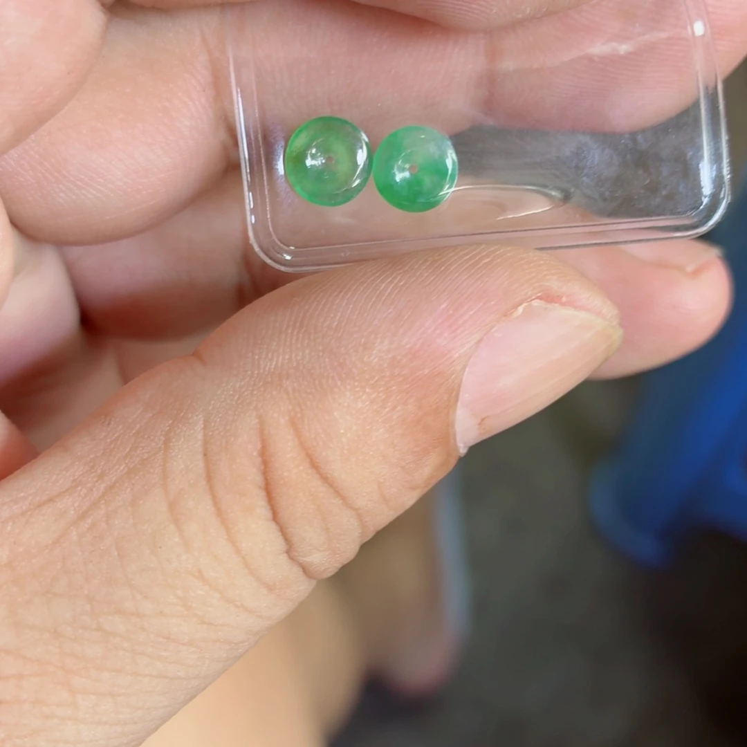 未镶嵌定制翡翠扣子