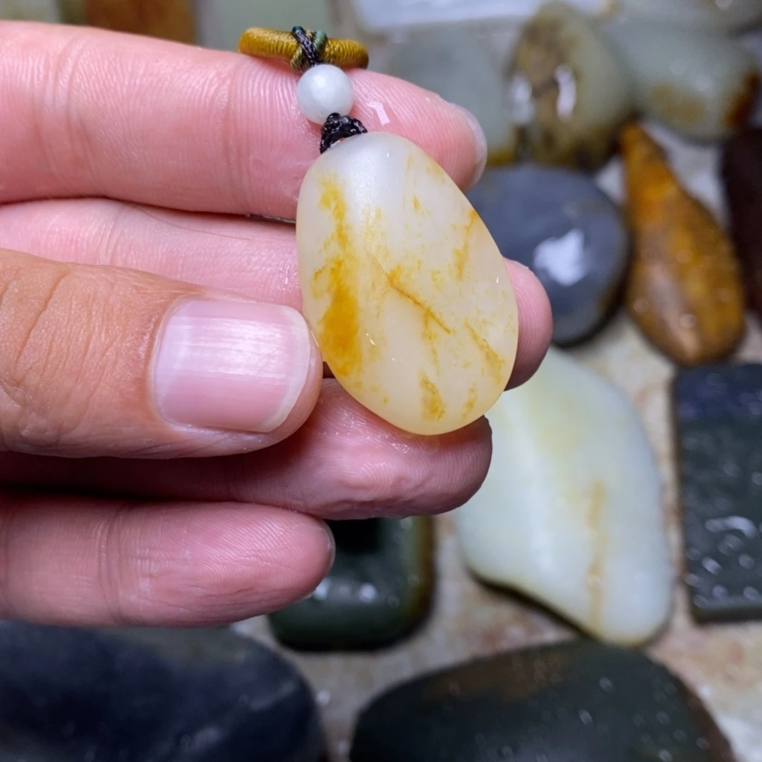 壹***下和田玉未镶嵌定制和田玉