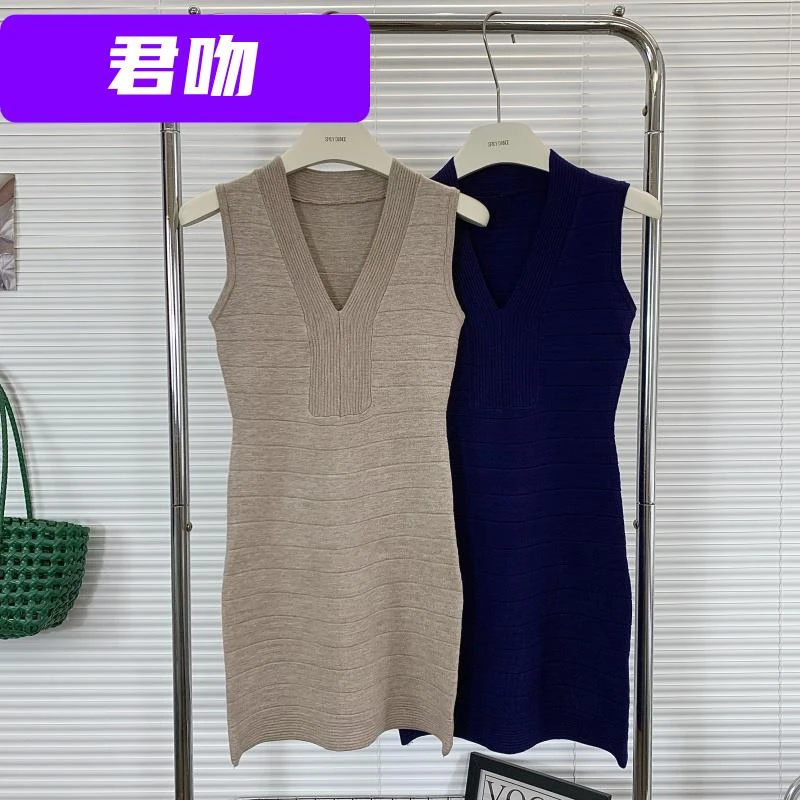 纯欲风领针织背心连衣裙女夏季紧身短裙性感显身材收腰包臀裙子