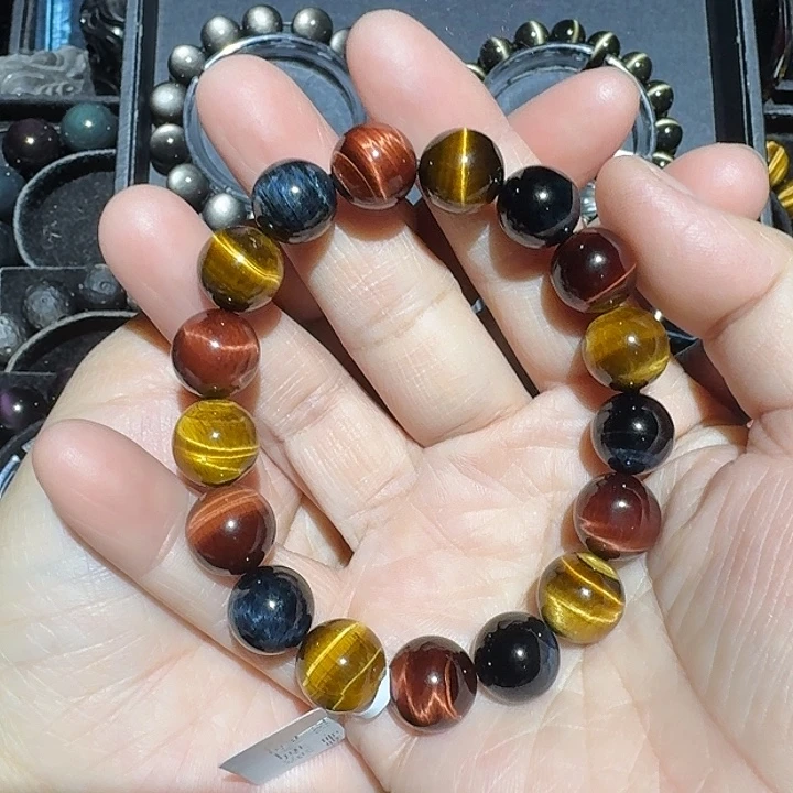 大***袁木变石未镶嵌手饰