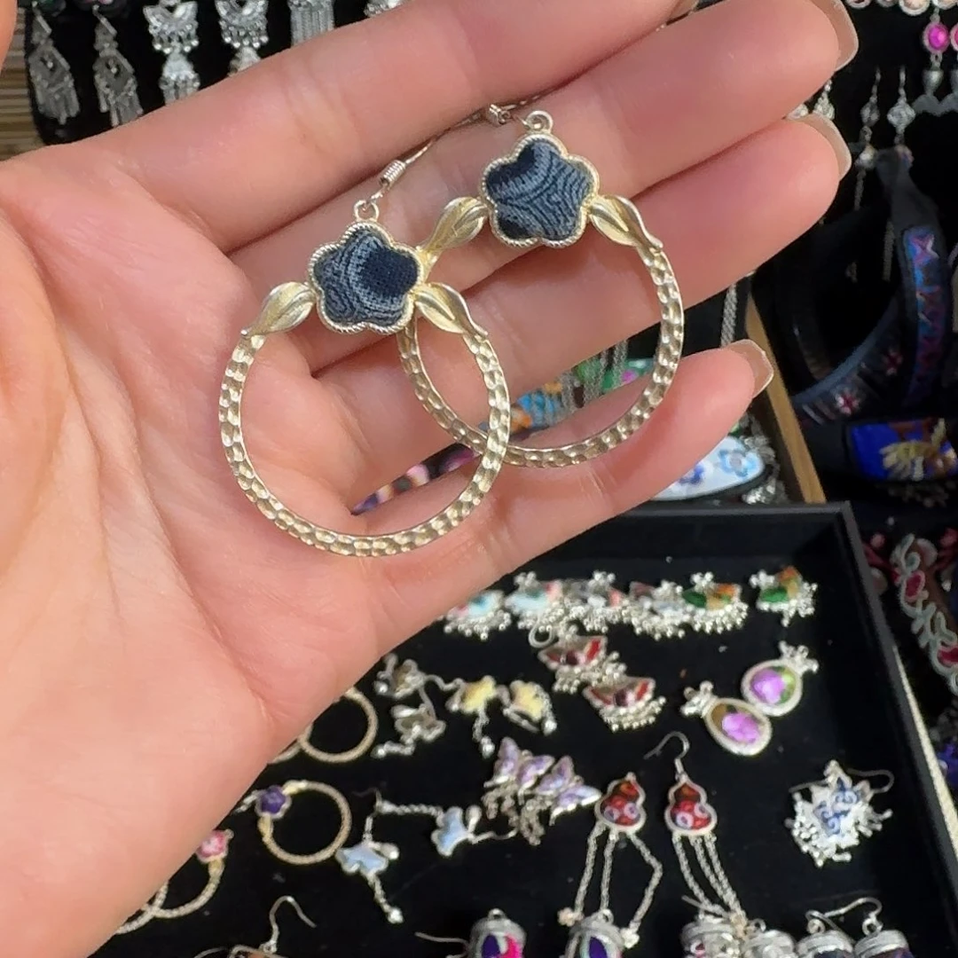 织绣民族风刺绣耳环